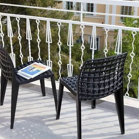 Beautiful 2 Bd With View In Kolonaki *